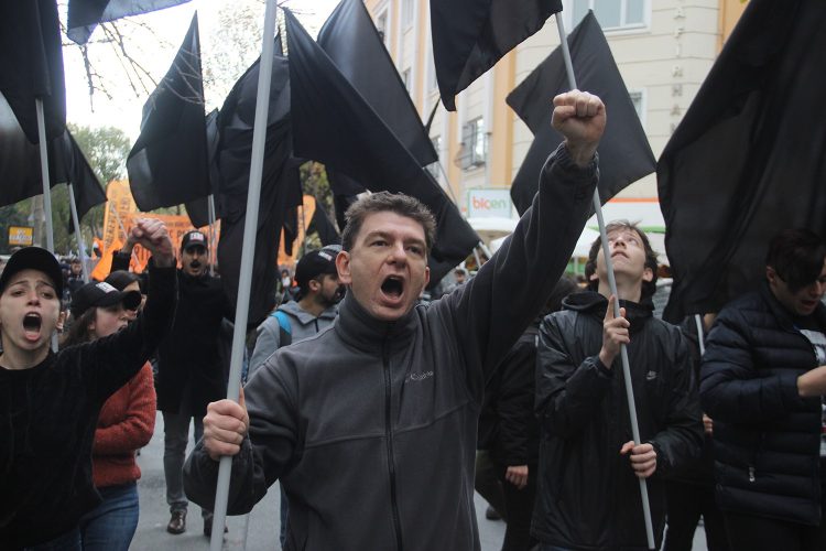 [Turkey] Young Workers Association was on the Streets against Economic Crisis