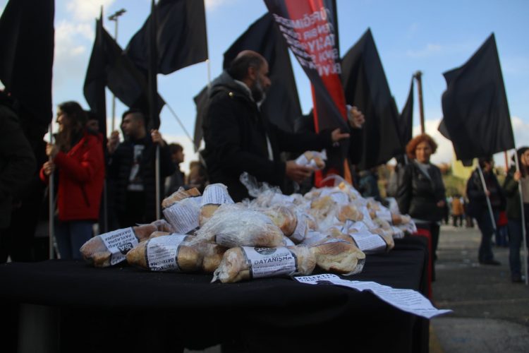 [Turkey] Young Workers Association was on the Streets against Economic Crisis