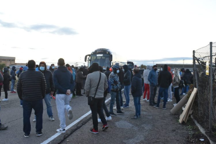 [Spain] Strike in Alumalsa