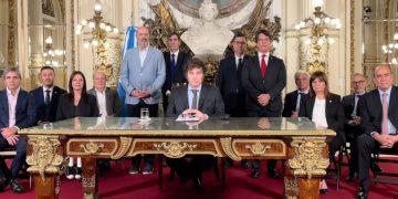 24-E: Otra vez el pueblo otra vez la casta otra vez el estado en Argentina